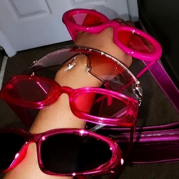 Posher Look Book - Picture 3 of 17